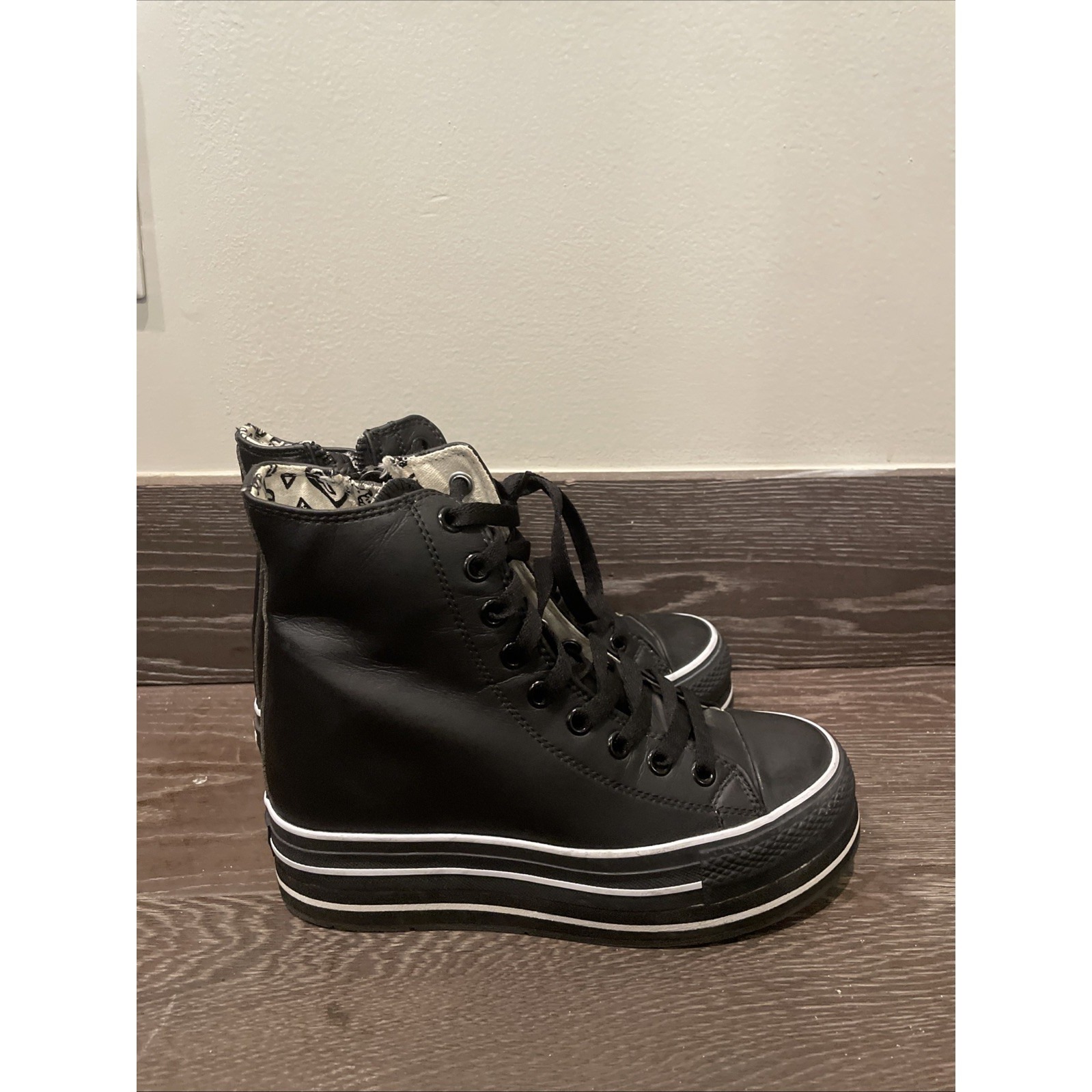 Iijin Black Leather High Top Hidden Wedge Platform Sneakers Women Size 36